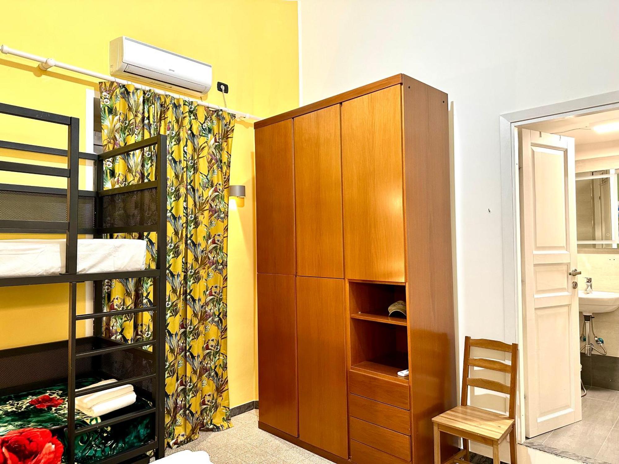 B&B Termini Colosseo Suite ローマ エクステリア 写真