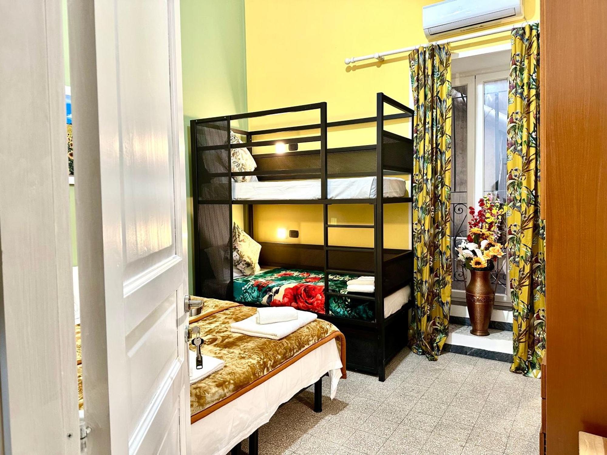 B&B Termini Colosseo Suite ローマ エクステリア 写真